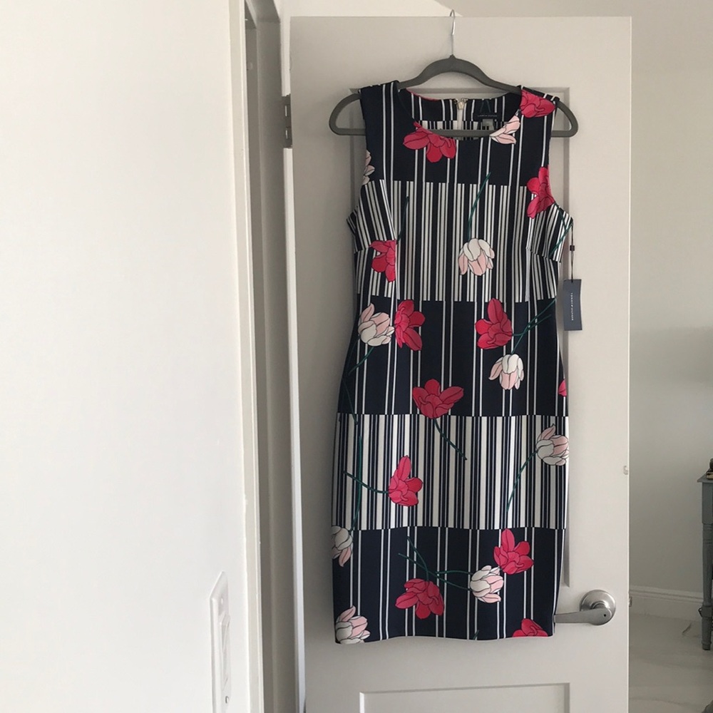 Tommy Hilfiger floral sheath dress